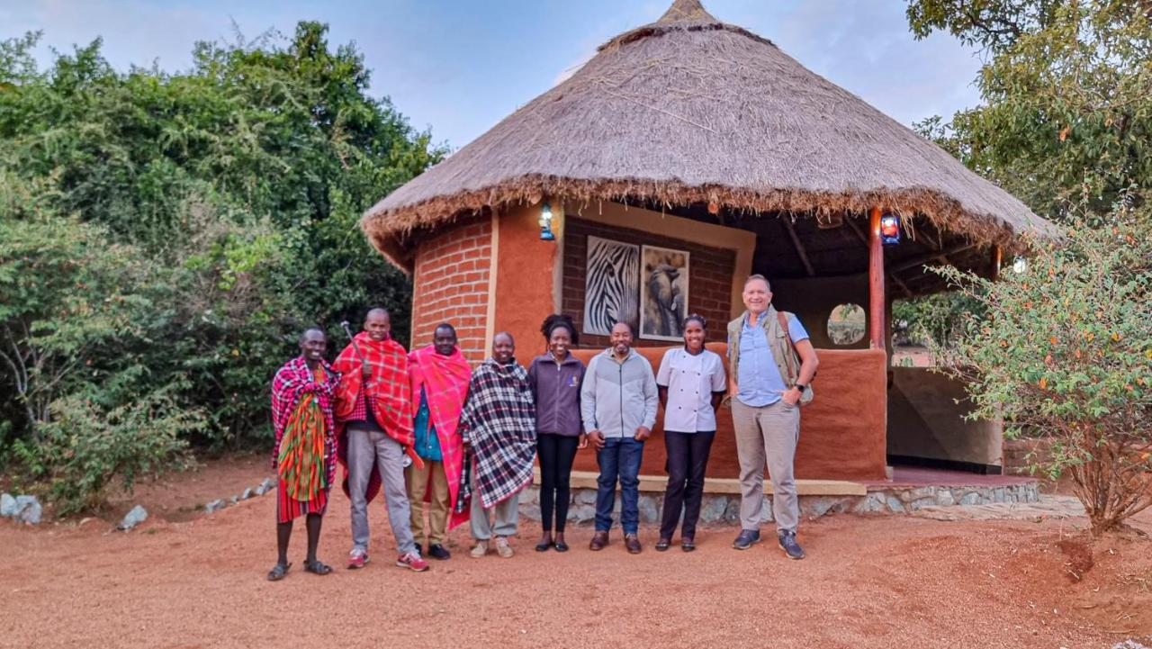 סרנגטי Africa Safari Maasai Boma Camping מראה חיצוני תמונה